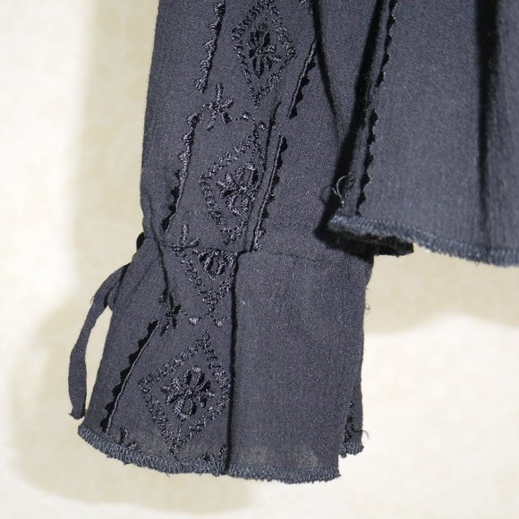 BILLBASS JEANS Black Accent Stitching Adjustable Wrists Front Long Sleev… - Picture 6 of 15